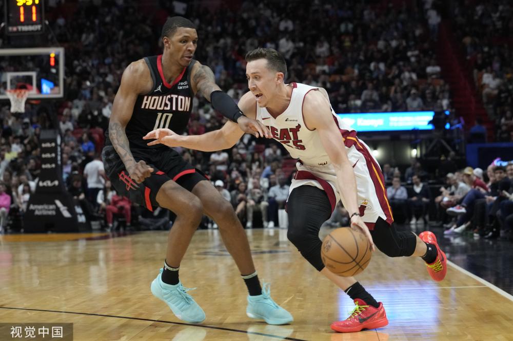 他接到队友 他接到队友