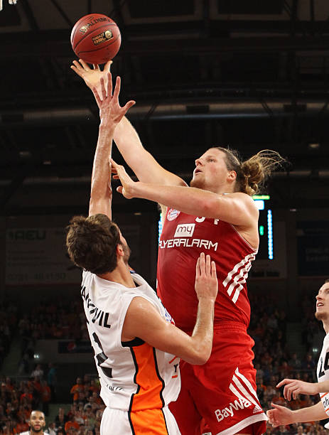 站位和预判 站位和预判