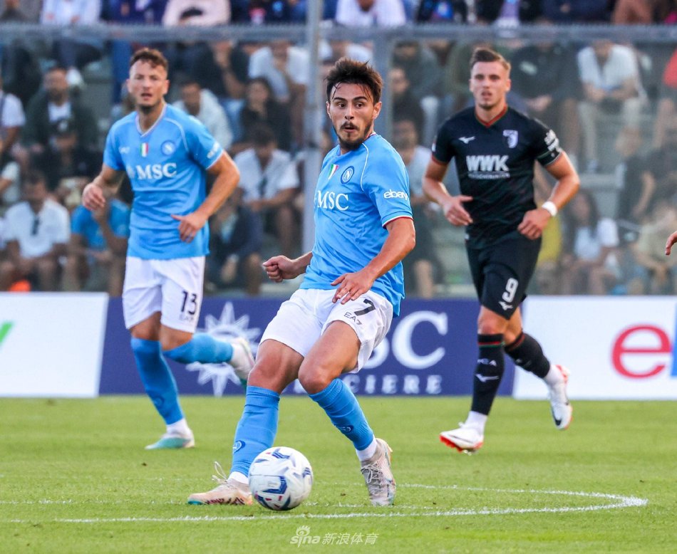 及一系列的 及一系列的